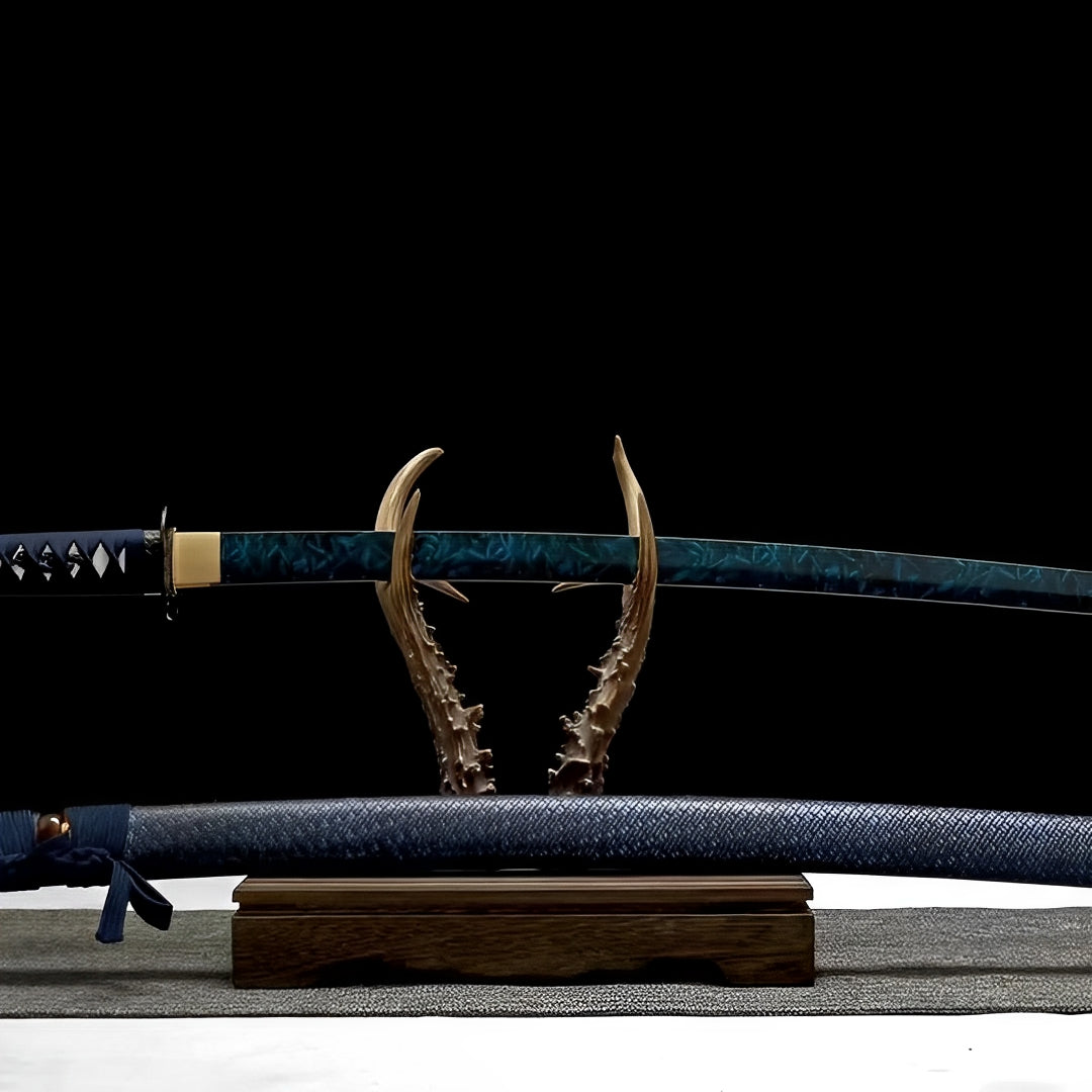 Katana Lama Blu - dettaglio dell'incisione