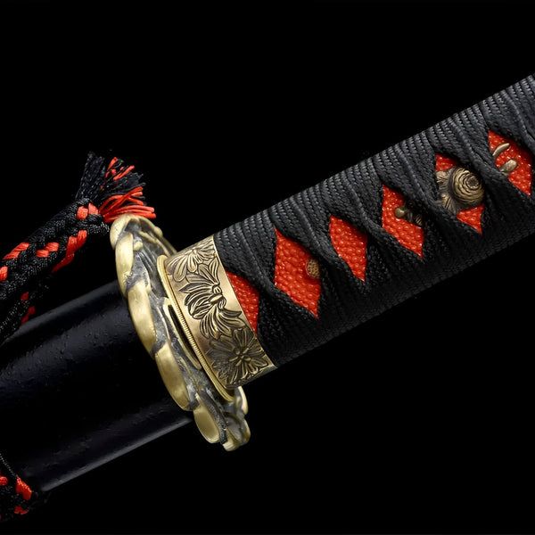 Wakizashi Shinku (Acciaio Damasco) - tsuba e finiture