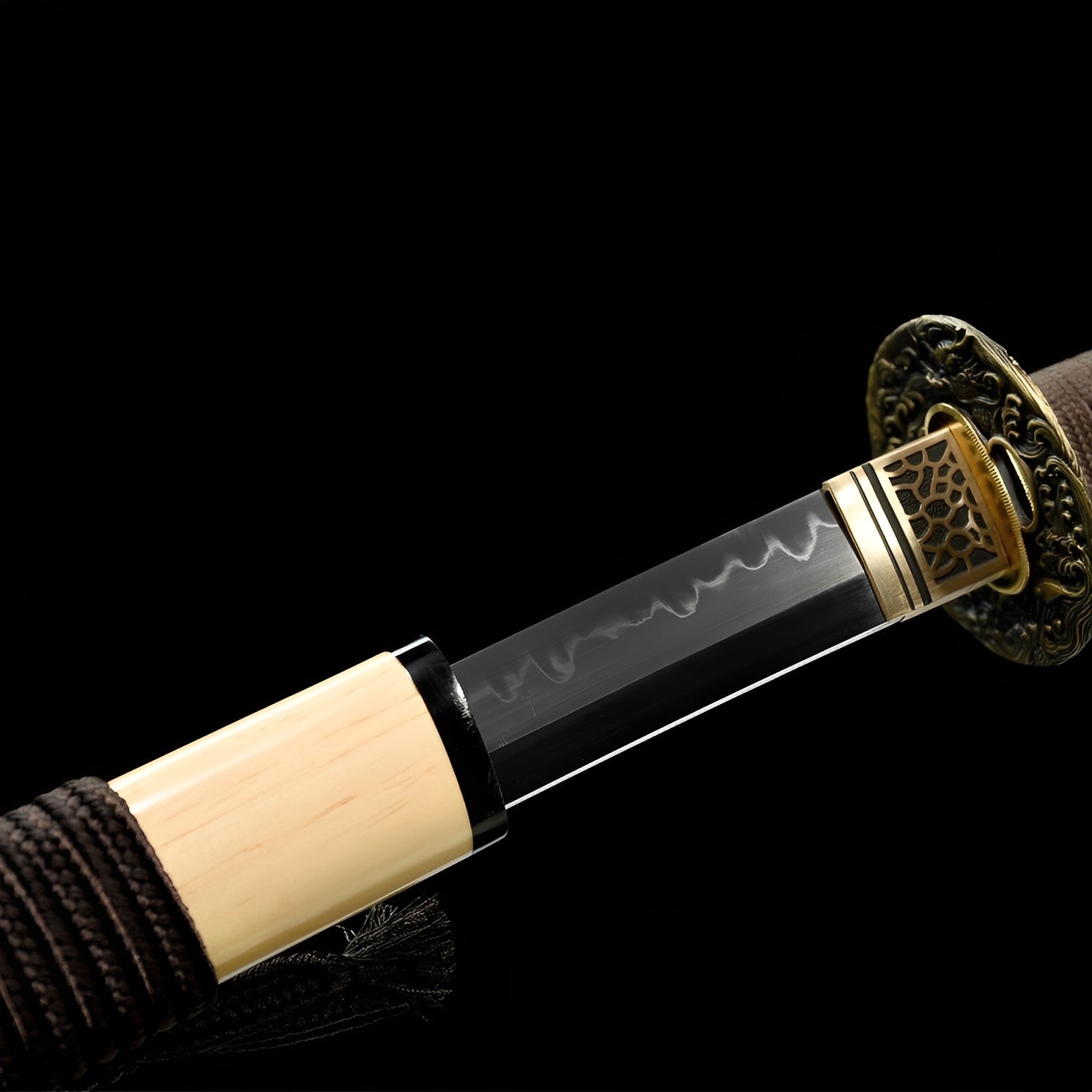 Katana Shizukesa - set completo in esposizione