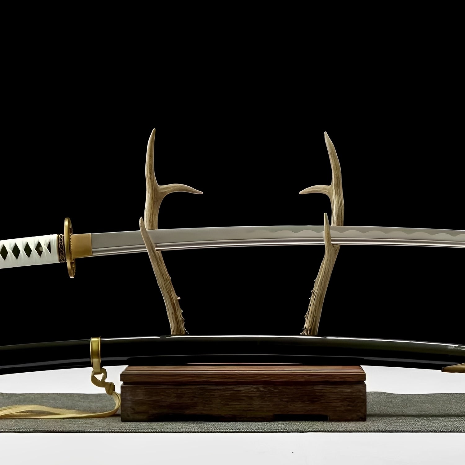 Katana Vergil Yamato - dettaglio aggiuntivo