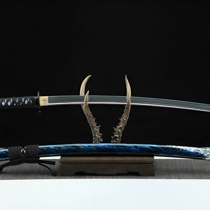Katana Cyberpunk - dettaglio dell'incisione