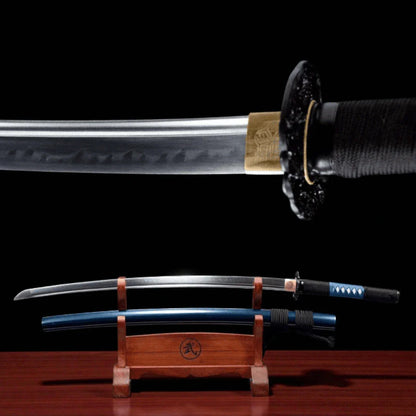 Katana Zanna delle Profondità – - vista principale su supporto