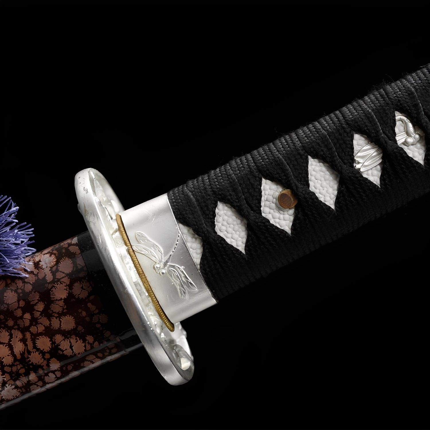 Katana Frantumaterra – - dettaglio dell'incisione